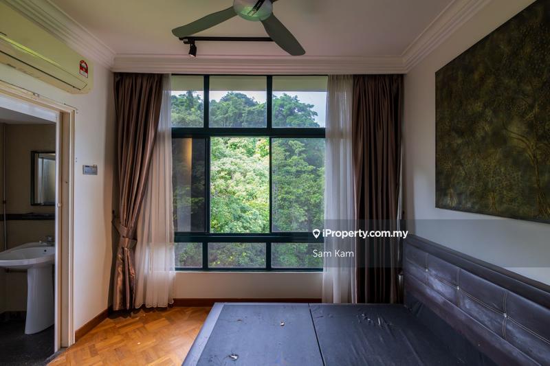 For Sale - Diamond Villa Condominium