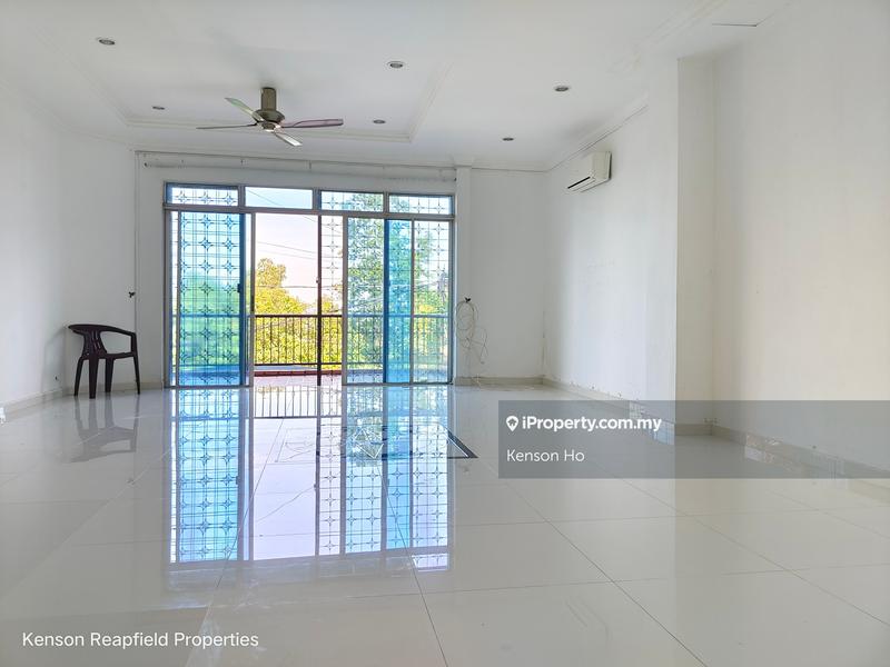 Rumah Teres 3-Tingkat untuk Dijual di Bukit Antarabangsa, Ampang oleh Kenson Ho - iProperty.com.my