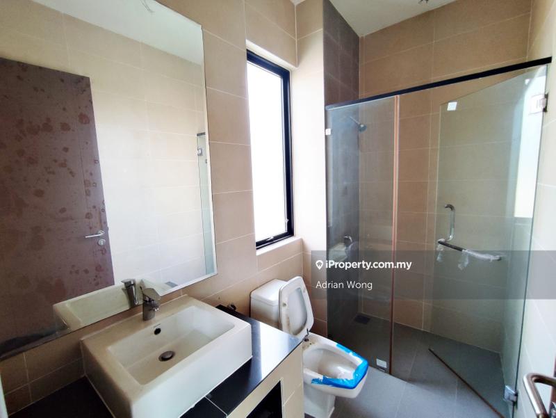 Banglo untuk Dijual di Kota Bayuemas, Klang oleh Adrian Wong - iProperty.com.my