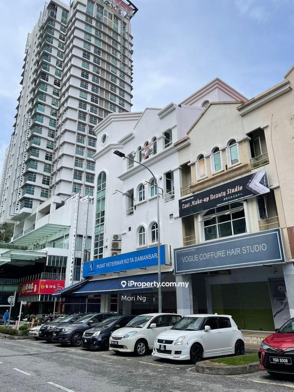 Pejabat-Runcit untuk Dijual di Kota Damansara, Selangor oleh Mori Ng - iProperty.com.my