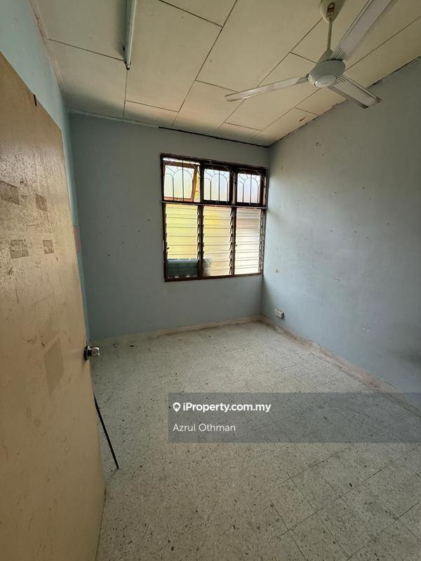 Rumah Teres 1-Tingkat untuk Dijual di Taman Paroi Jaya, Seremban oleh Azrul Othman - iProperty.com.my