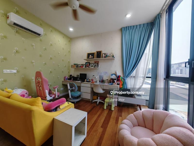 Rumah Teres 3-Tingkat untuk Dijual di 16 Sierra, Puchong oleh Jane Hor - iProperty.com.my