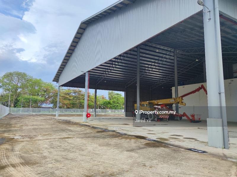 For Sale - Bintawa Detached Warehouse for sale