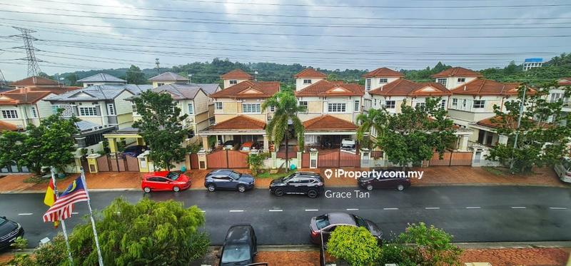 Bungalow House untuk Dijual di Bandar Putra Permai, Seri Kembangan oleh Grace Tan - iProperty.com.my