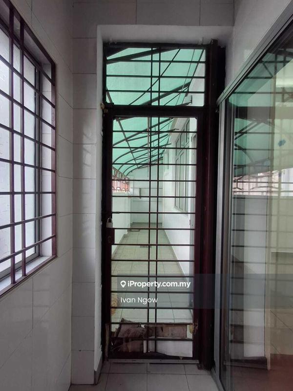 2-storey Terraced House for Sale in Pju 1a, Ara Damansara by Ivan Ngow - Corridor - iProperty.com.my