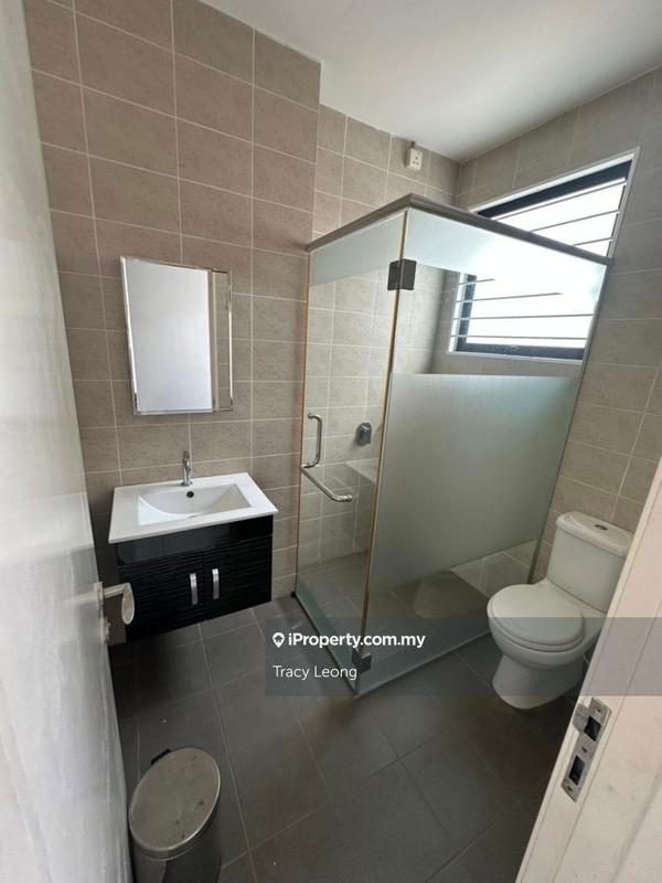 3-storey Terraced House for Sale in Kinrara Residence, Puchong by Tracy Leong - iProperty.com.my