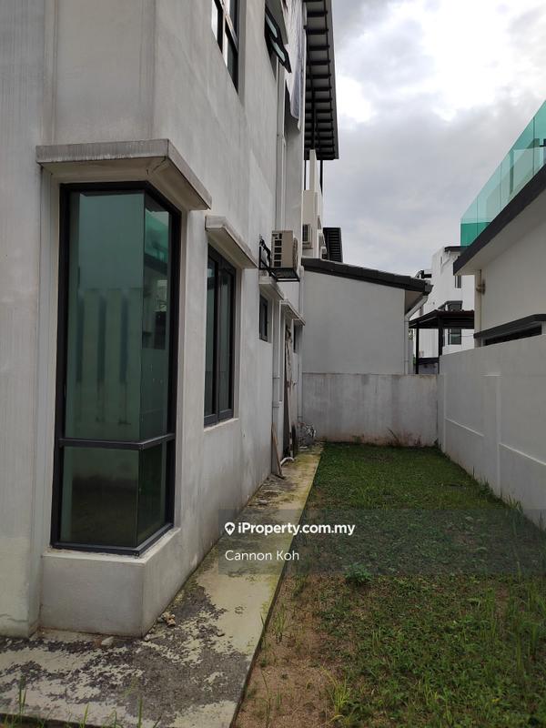 3-storey Terraced House for Sale in Taman Sunville, Bandar Sungai Long by Cannon Koh - iProperty.com.my