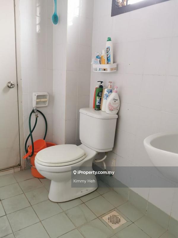 Rumah Berangkai 2 Tingkat untuk Dijual di Taman Puchong Tekali, Puchong oleh Kimmy Heh - iProperty.com.my