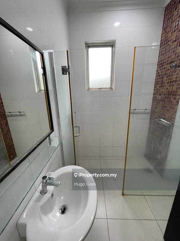 Rumah Berkembar untuk Dijual di Beverly Heights, Tijani Ukay, Twin Palms, Ampang oleh Hugo Gooi - iProperty.com.my