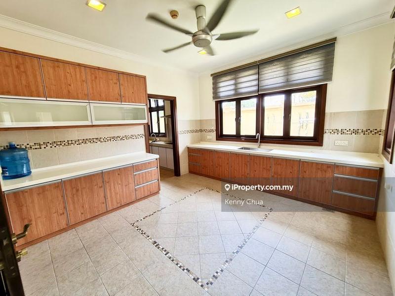 Bungalow House for Sale in Glenmarie, Selangor by Kenny Chua - iProperty.com.my