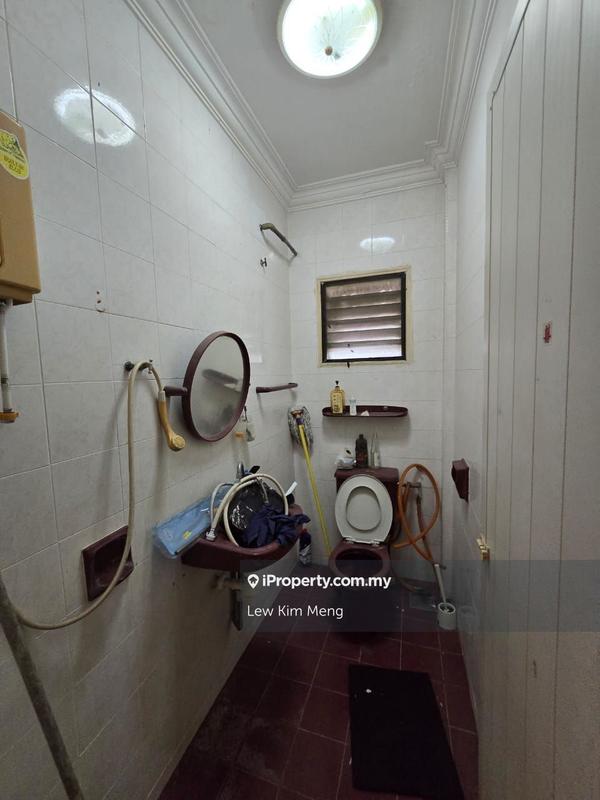 Bungalow House for Sale in Taman Kepong, Kepong by Lew Kim Meng - iProperty.com.my
