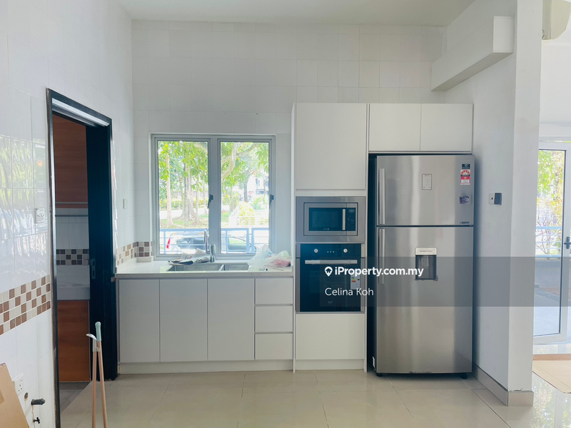 3-storey Terraced House for Sale in Valencia, Sungai Buloh by Celina Koh - iProperty.com.my