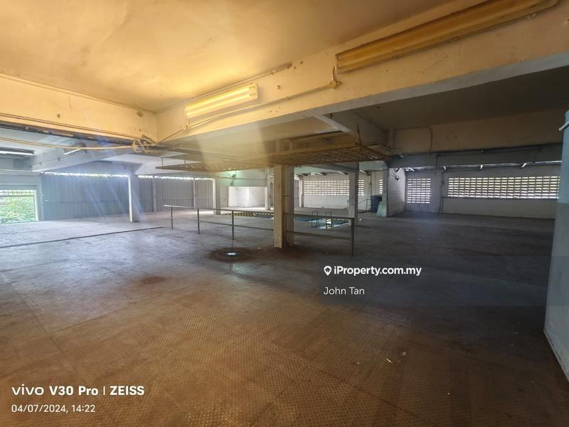 For Sale - (108x100|Cargo Lift|Renovated|Corner|Freehold) Kepong @ Sri Ehsan 2.5sty Factory