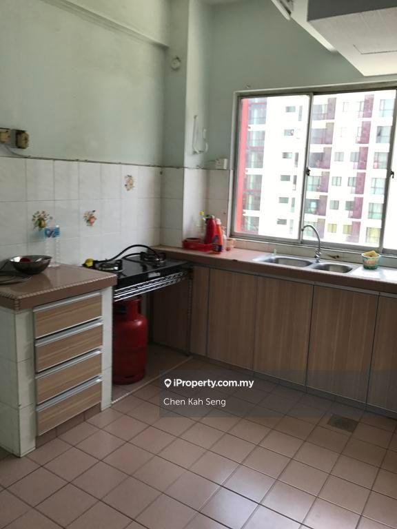 Apartment for Sale in Crescent Court by Chen Kah Seng - iProperty.com.my