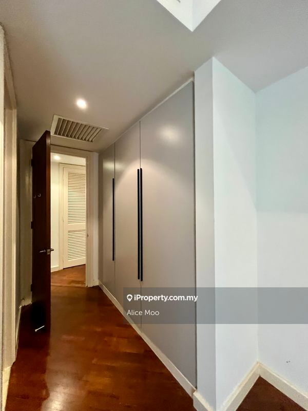 For Rent - Hampshire Park Condominium