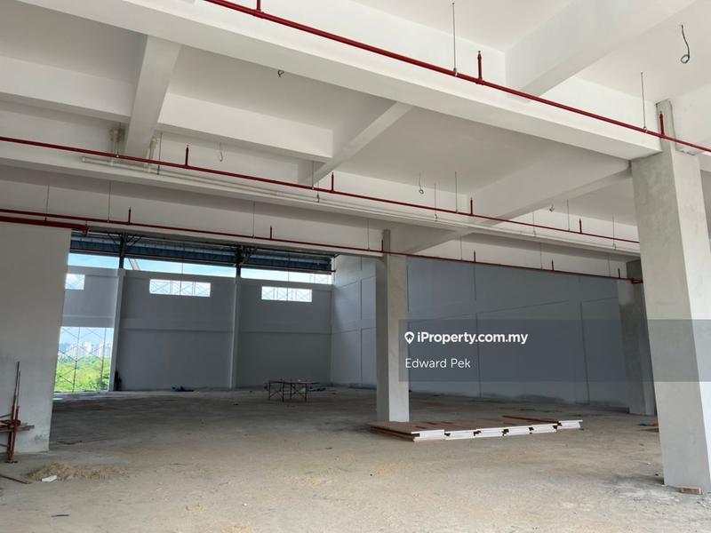 Kilang Teres untuk Disewa di Taman Perindustrian Subang, Subang Jaya oleh Edward Pek - iProperty.com.my
