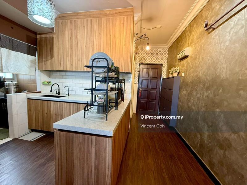 Pangsapuri untuk Dijual di Serdang Villa Apartment oleh Vincent Goh - iProperty.com.my