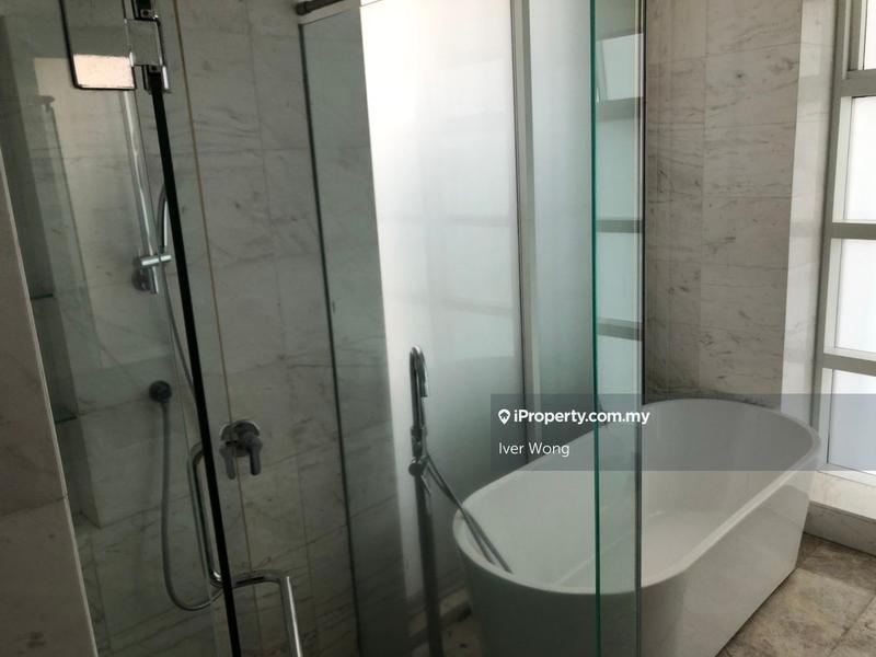 Service Residence for Sale in The Face Suites (Platinum Suites) by Iver Wong - iProperty.com.my