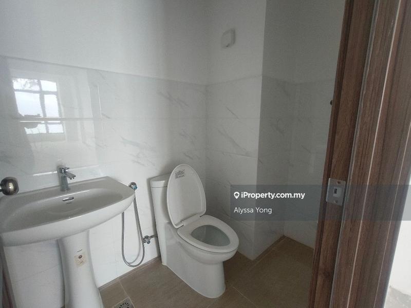 Office for Sale in Forest City Landmark Tower, Iskandar Puteri (Nusajaya) by Alyssa Yong - iProperty.com.my