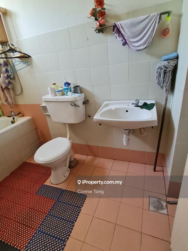 Semi-Detached House for Sale in Sea Park, Petaling Jaya by Connie Tong - iProperty.com.my