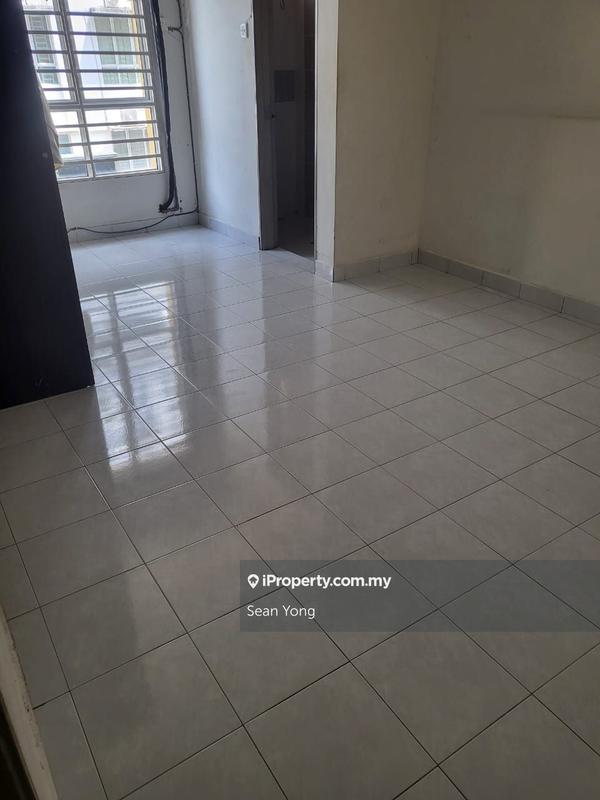 Apartment for Sale in 162 Residency by Sean Yong - iProperty.com.my