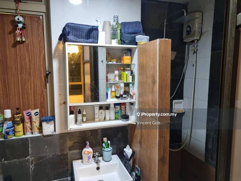 Service Residence for Sale in Ritze Perdana 1 by Vincent Goh - iProperty.com.my