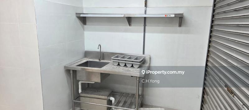 Kedai untuk Disewa di Taman Equine, Seri Kembangan oleh C.H.Yong - iProperty.com.my