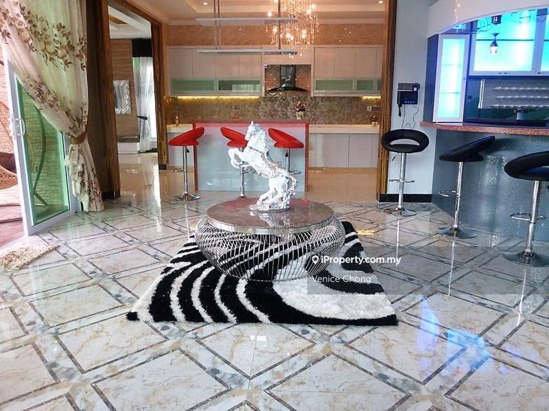Banglo untuk Dijual di Mines Resort City, Seri Kembangan oleh Venice Chong - iProperty.com.my