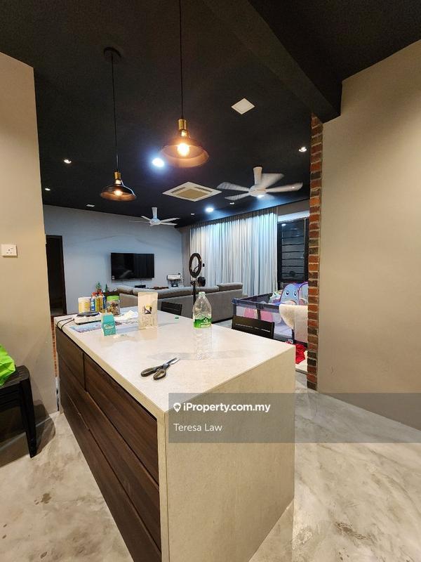 Townhouse for Sale in Bukit Gita Bayu, Seri Kembangan by Teresa Law - iProperty.com.my