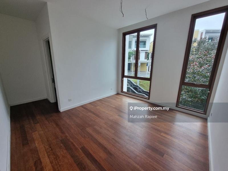 Rumah Berkembar untuk Dijual di Presint 8, Ayer 8 Putrajaya, Putrajaya oleh Mahzah Rapiee - iProperty.com.my