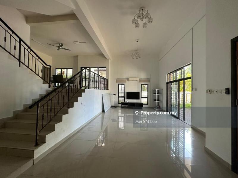 Rumah Berkembar untuk Dijual di Taman Bukit Prima, Cheras oleh Mei SM Lee - The Peak, Taman Bukit Prima, Cheras Living Room - iProperty.com.my