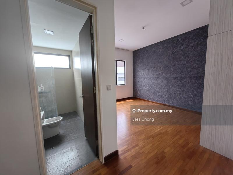 Rumah Berkembar untuk Dijual di Twim Palm, Kajang oleh Jess Chong - iProperty.com.my