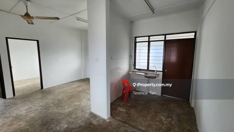 Rumah Flat untuk Dijual di Taman Molek oleh Terence Tan - iProperty.com.my