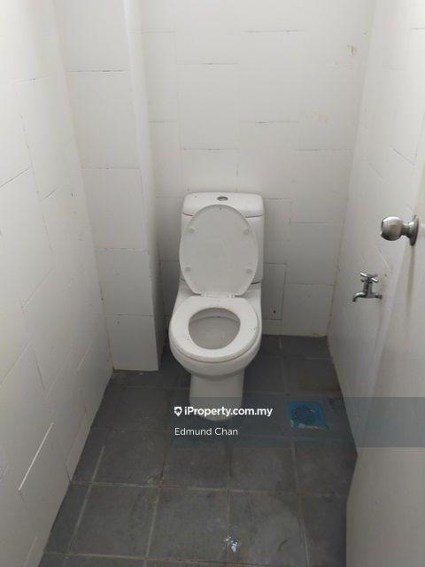 Kedai untuk Disewa di Saujana Puchong, Puchong oleh Edmund Chan - iProperty.com.my