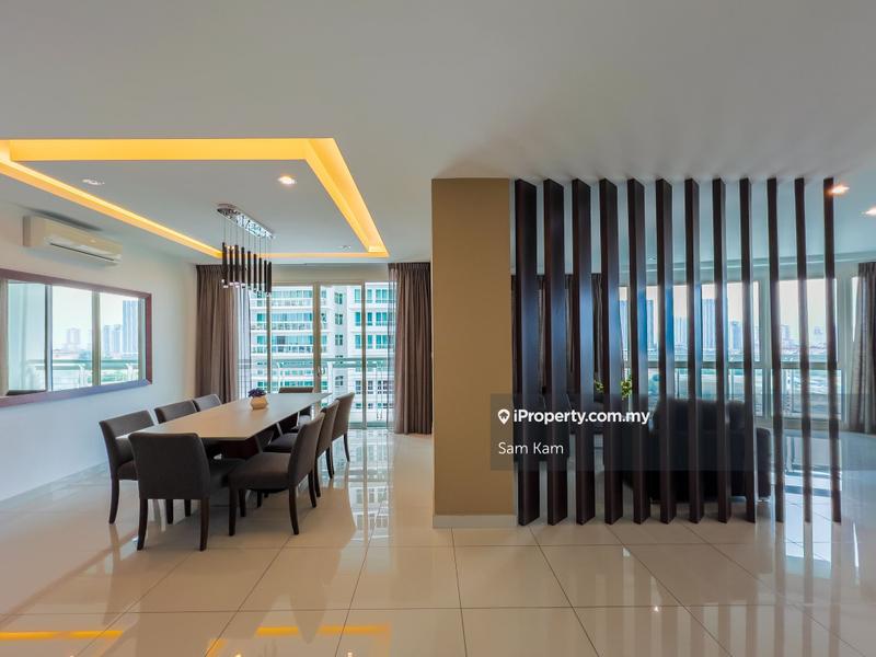 For Rent - Gurney Paragon