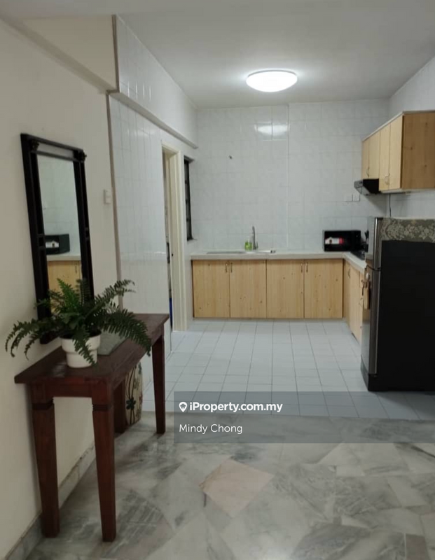 For Rent - Danau Permai