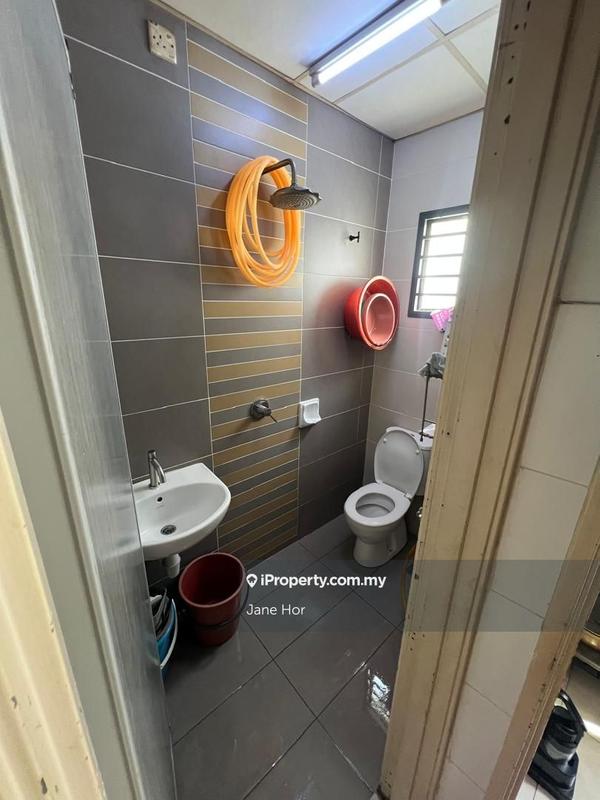 Townhouse for Sale in 16 Sierra, Puchong by Jane Hor - iProperty.com.my