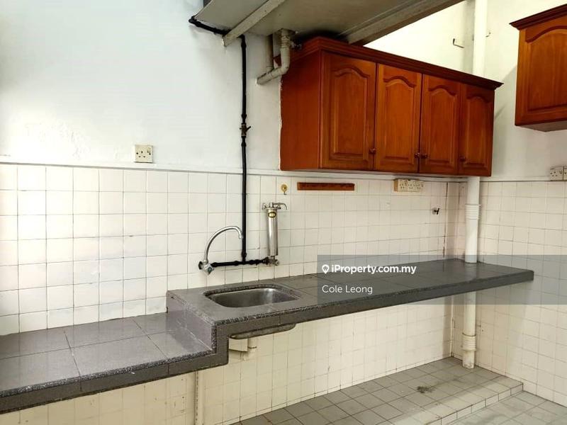 Apartment for Sale in Taman Lembah Maju by Cole Leong - iProperty.com.my