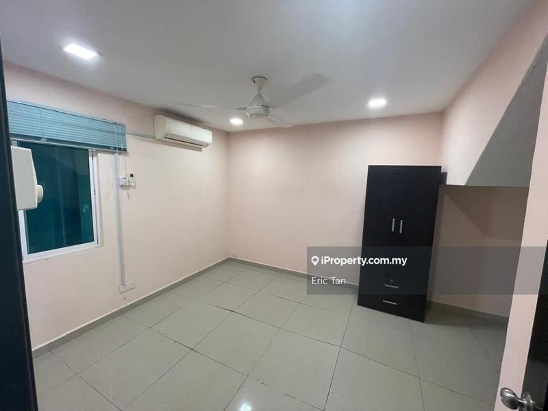 Rumah Berangkai 2 Tingkat untuk Dijual di SS14, Subang Jaya oleh Eric Tan - iProperty.com.my