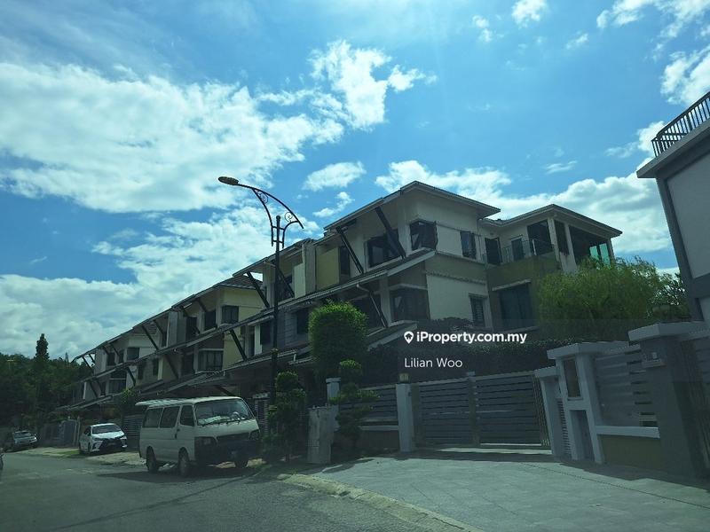 Semi-Detached House untuk Dijual di Batu 9, Cheras oleh Lilian Woo - iProperty.com.my