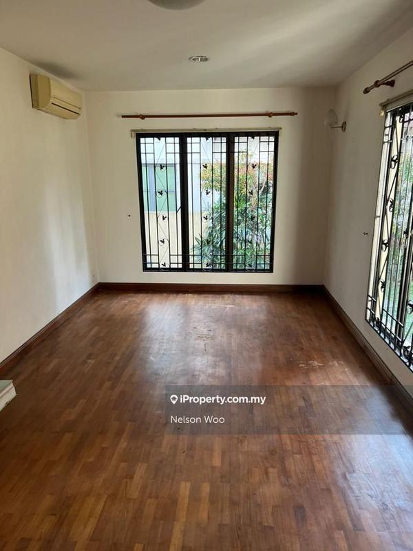 Bungalow House for Sale in Bukit Gita Bayu, Seri Kembangan by Nelson Woo - iProperty.com.my