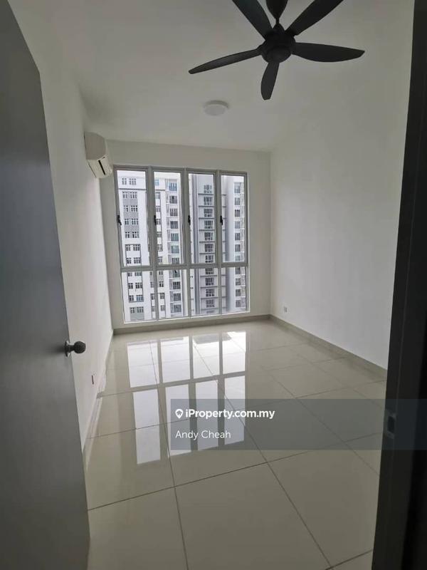 Service Residence for Sale in Meridin Bayvue @ Sierra Perdana by Andy Cheah - iProperty.com.my
