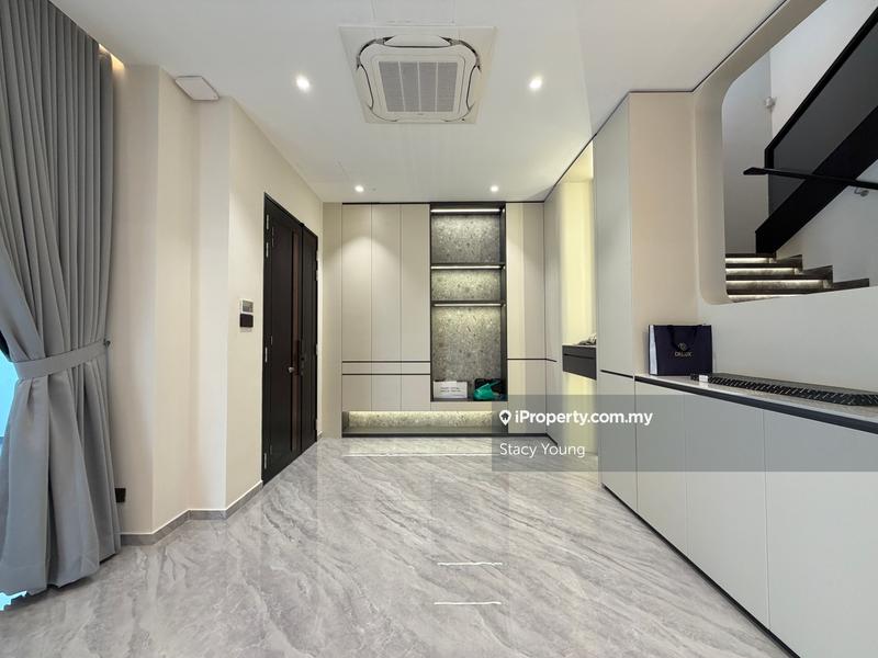 Rumah Berkembar untuk Dijual di Ampang Jaya, Ampang oleh Stacy Young - iProperty.com.my