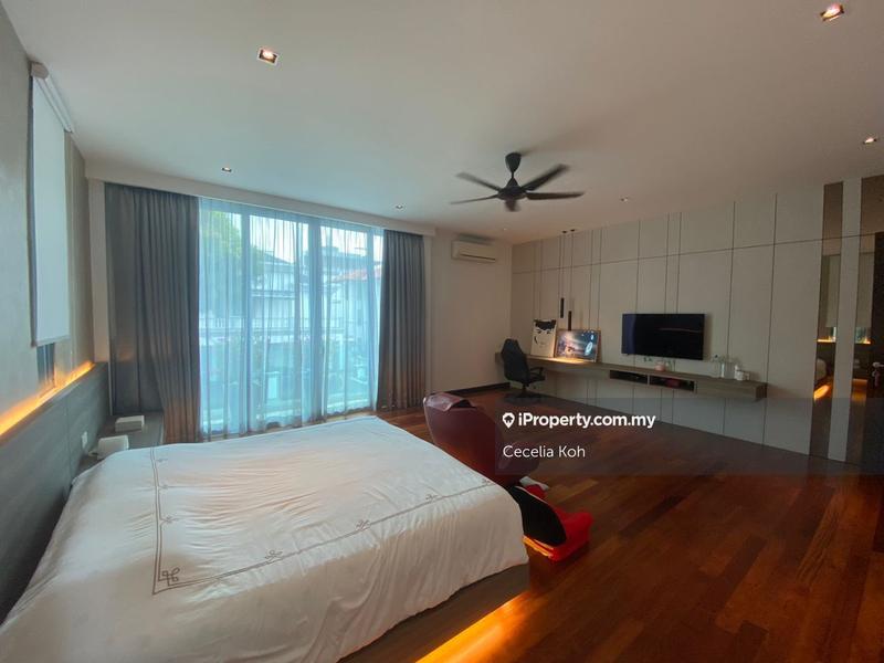 Bungalow House for Sale in Subang Heights, Subang Jaya by Cecelia Koh - iProperty.com.my