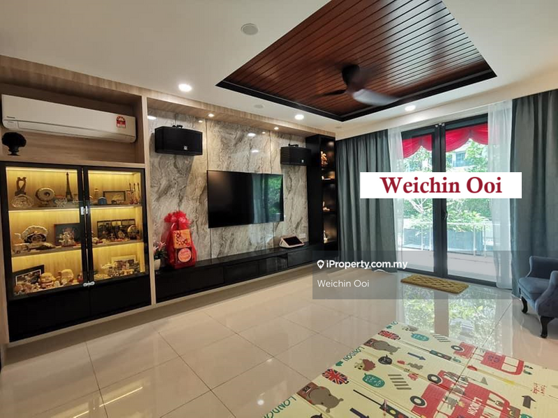 For Sale - Iconic Skies