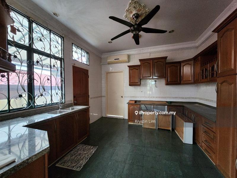 Bungalow House for Sale in Kota Kemuning, Shah Alam by Krystin Lim - iProperty.com.my