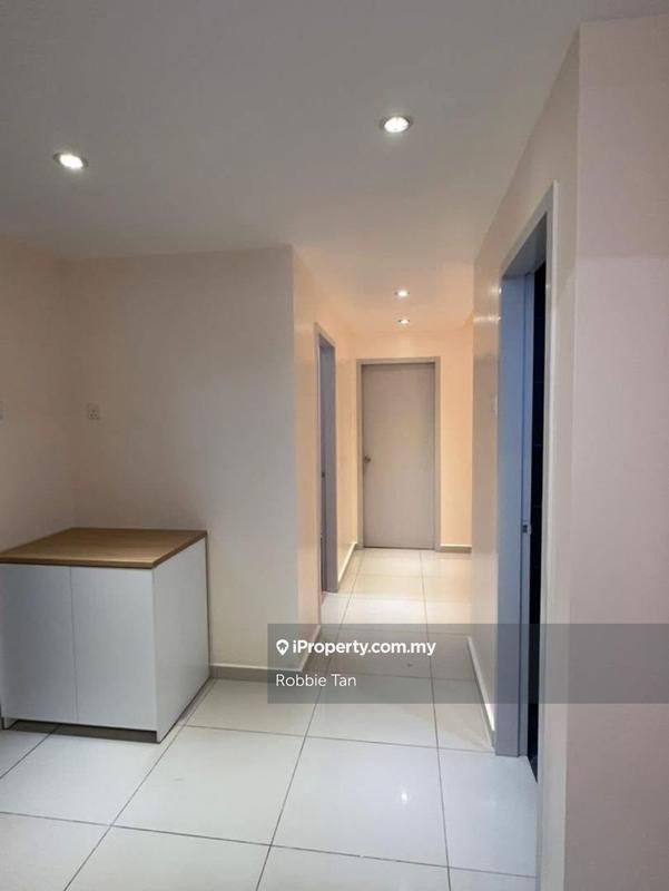 Flat for Sale in Taman Plentong Utama by Robbie Tan - iProperty.com.my