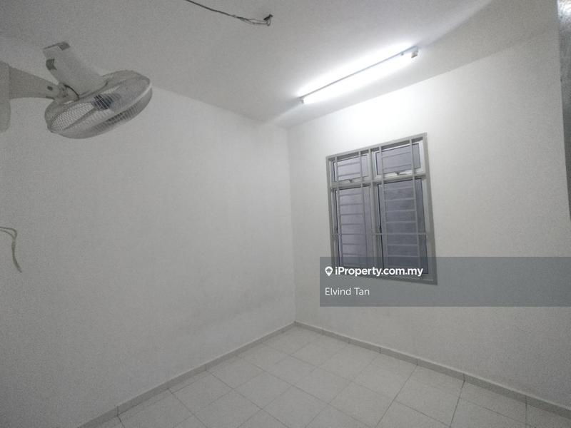 Rumah Berangkai 1 Tingkat untuk Dijual di xhxqd, Jasin oleh Elvind Tan - iProperty.com.my