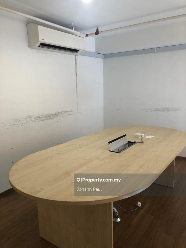 Service Residence for Sale in Pinnacle Petaling Jaya by Johann Paul Gregory - iProperty.com.my
