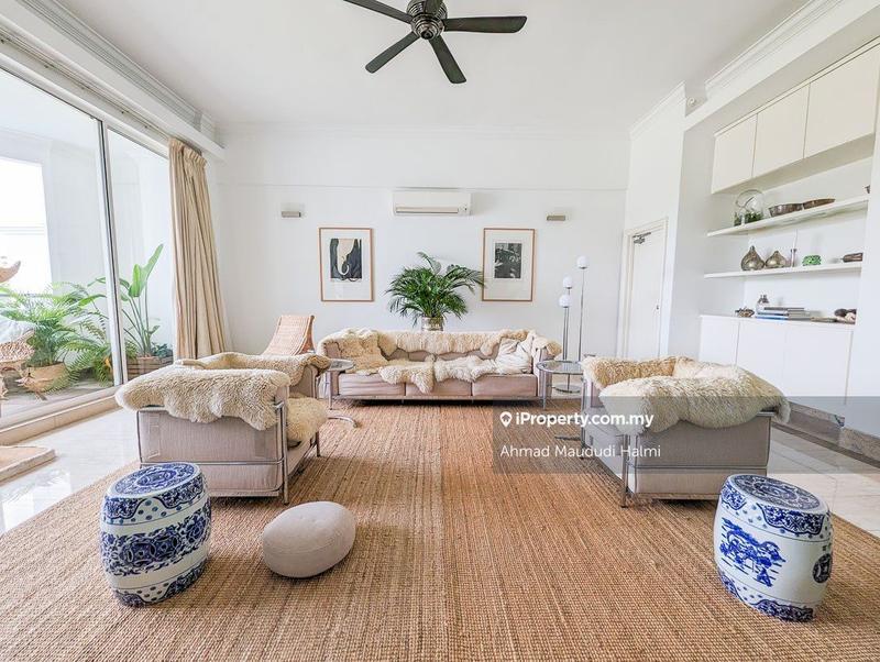 For Rent - Vila Mutiara